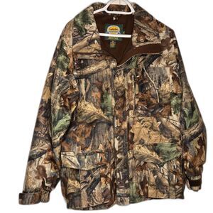 Cabela’s Dry-Plus Advantage Timber Hoodless Camo Hunting Jacket Men’s Medium